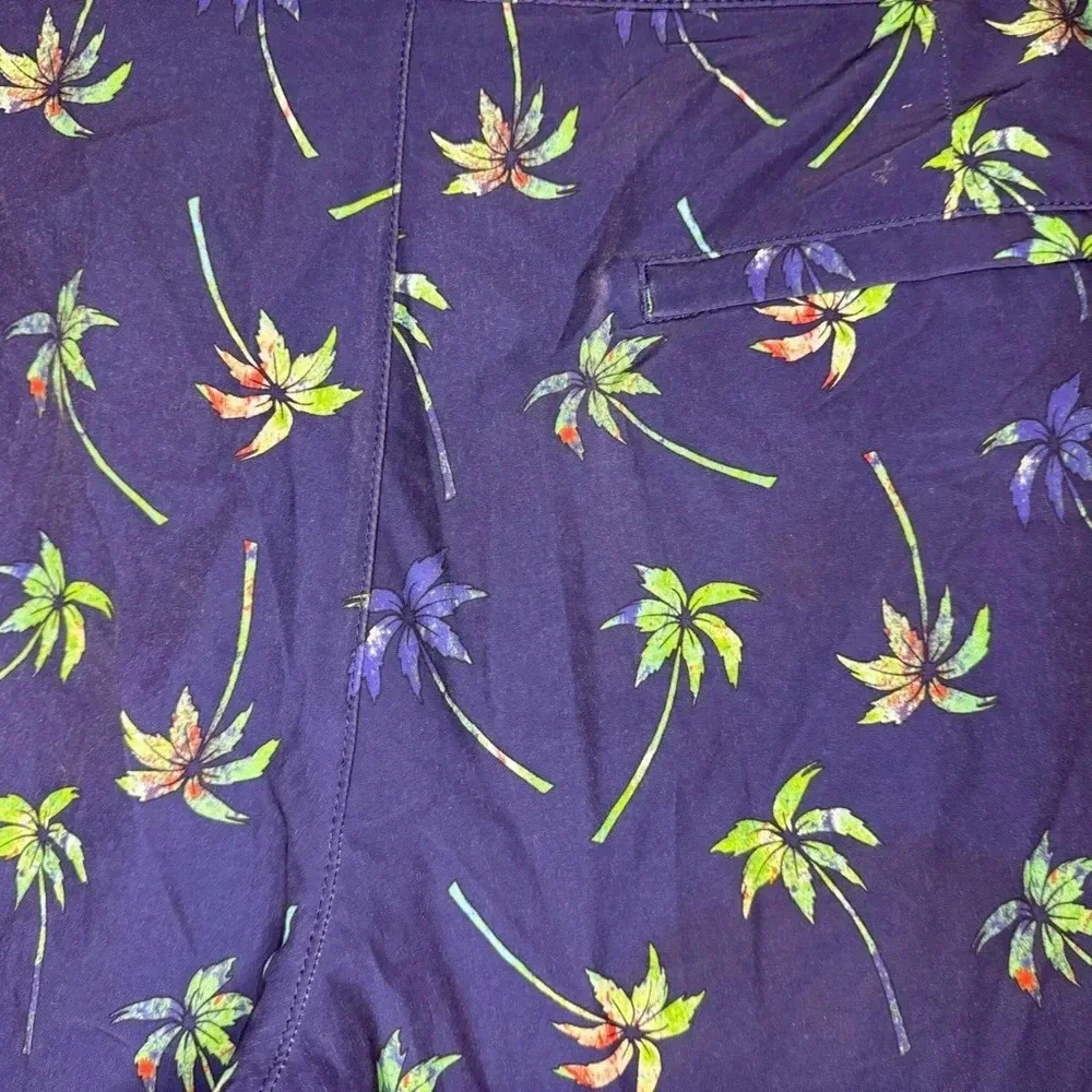 American Eagle‎ Swim Trunks Tree desing size L